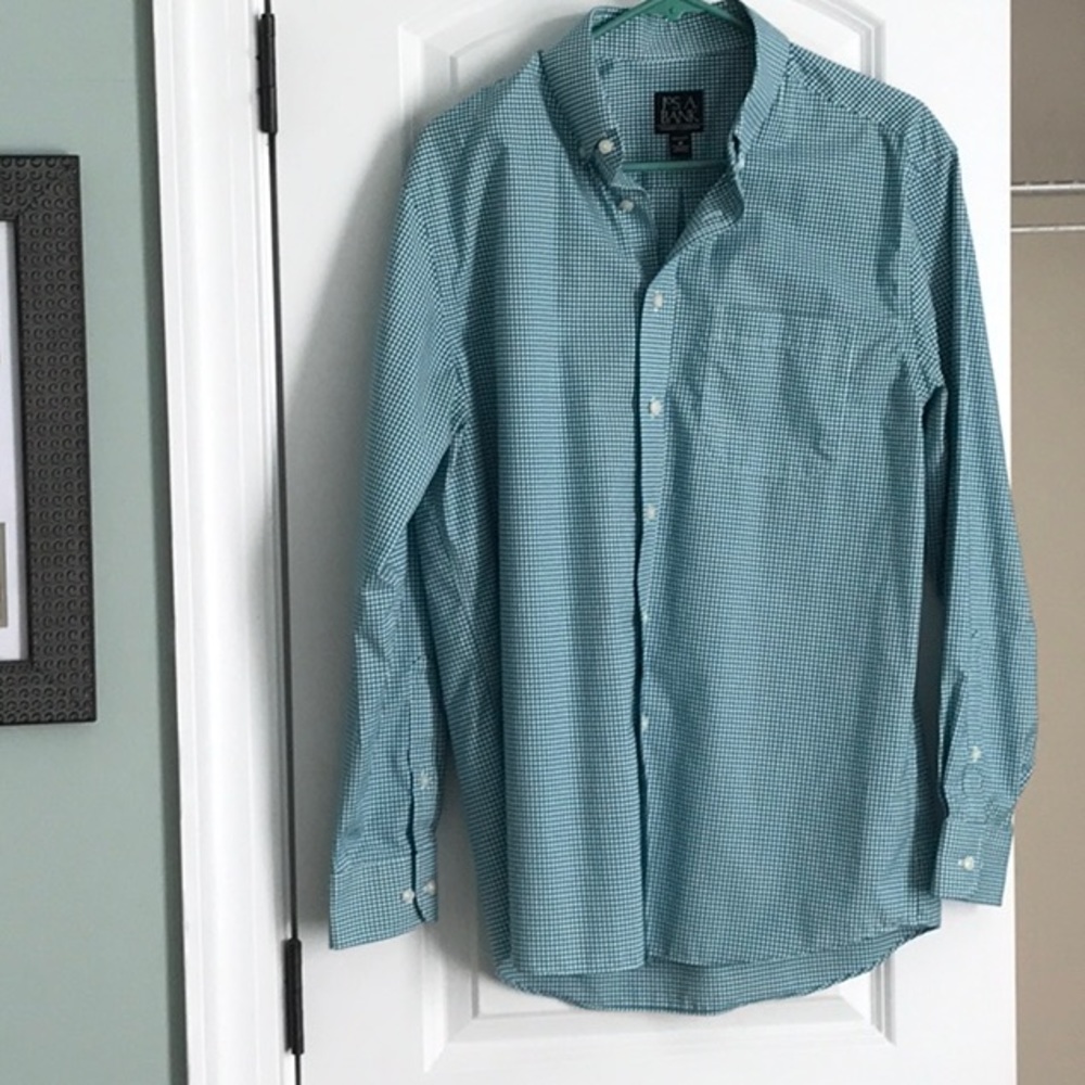 Jos A Banks travelers collection worn once